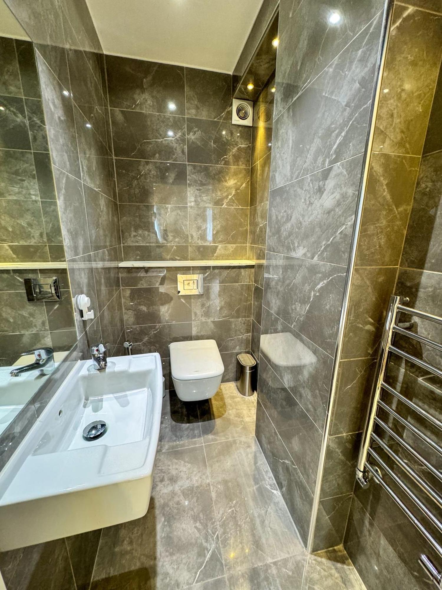 Apartament Hyde Park Corner Spacious 2 Bedroom